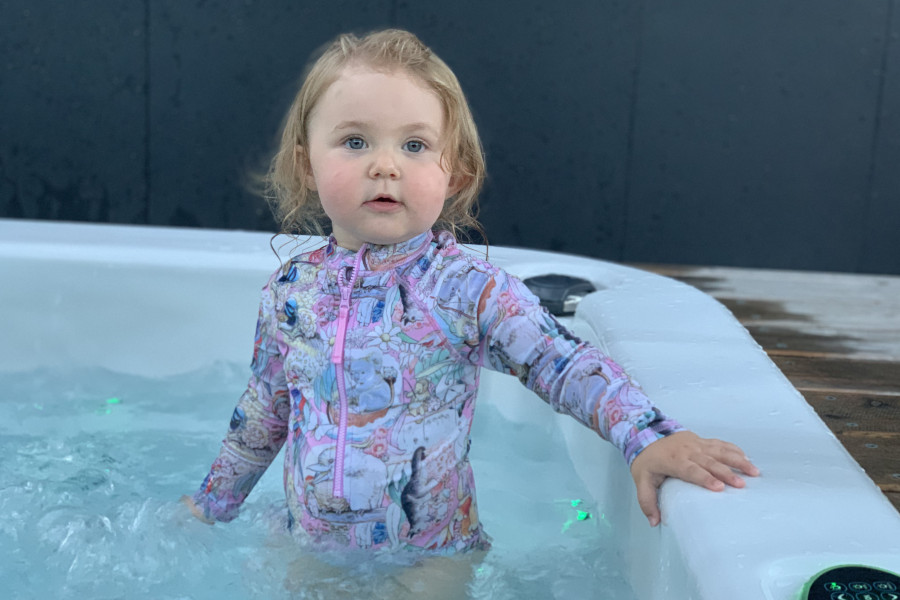 9 x Top Reasons you should buy a Spa Pool or Swim Spa