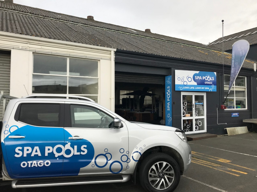 sapphire spas otago retail showroom at spa pools otago