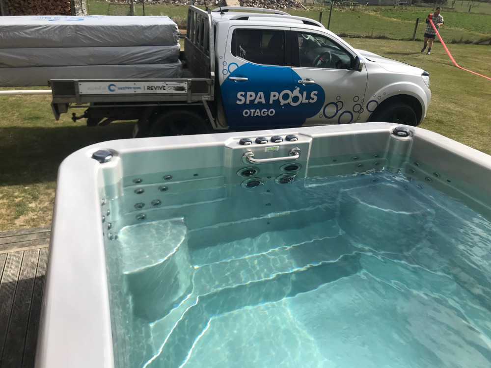 sapphire spas otago retail showroom at spa pools otago