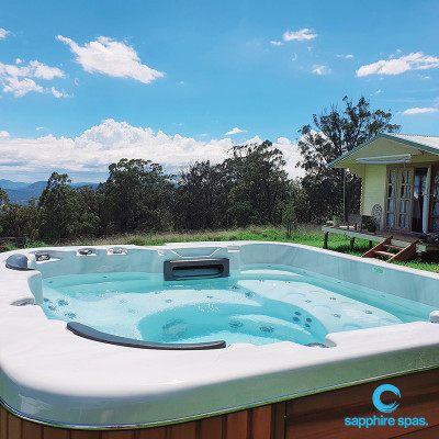 myObsessionCLASSIC in silverwhite right outside the backdoor wth an amazing view thanks to the team @ Country Rubber & Foam Tamworth