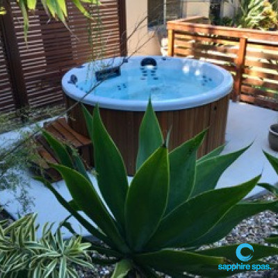 It has been so therapeutic to hop in to, stretch, exercise and relax with friends both before and since my total hip replacement - thanks to the team @Swimart Tweed Heads