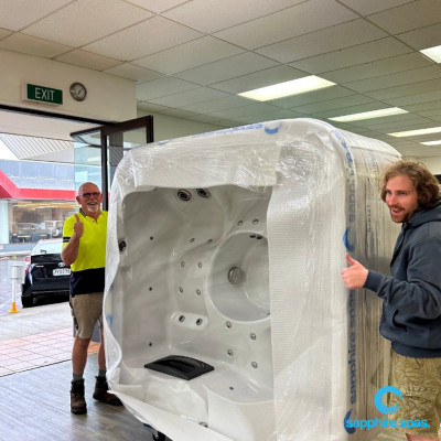 Another happy Spa customer collecting their Spa today thanks to the team @ Pool HQ Taranaki NZ