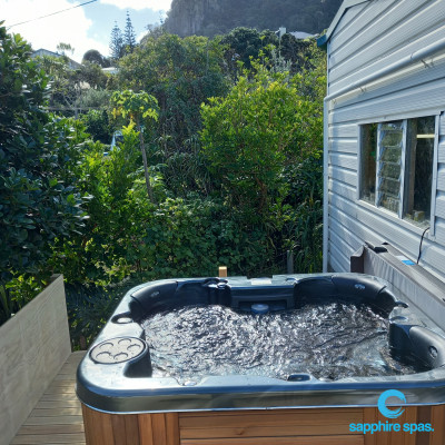 myPartnerCLASSIC compact spa pool in midnight opal thanks to the team @ Deep End Spa & Pool NZ